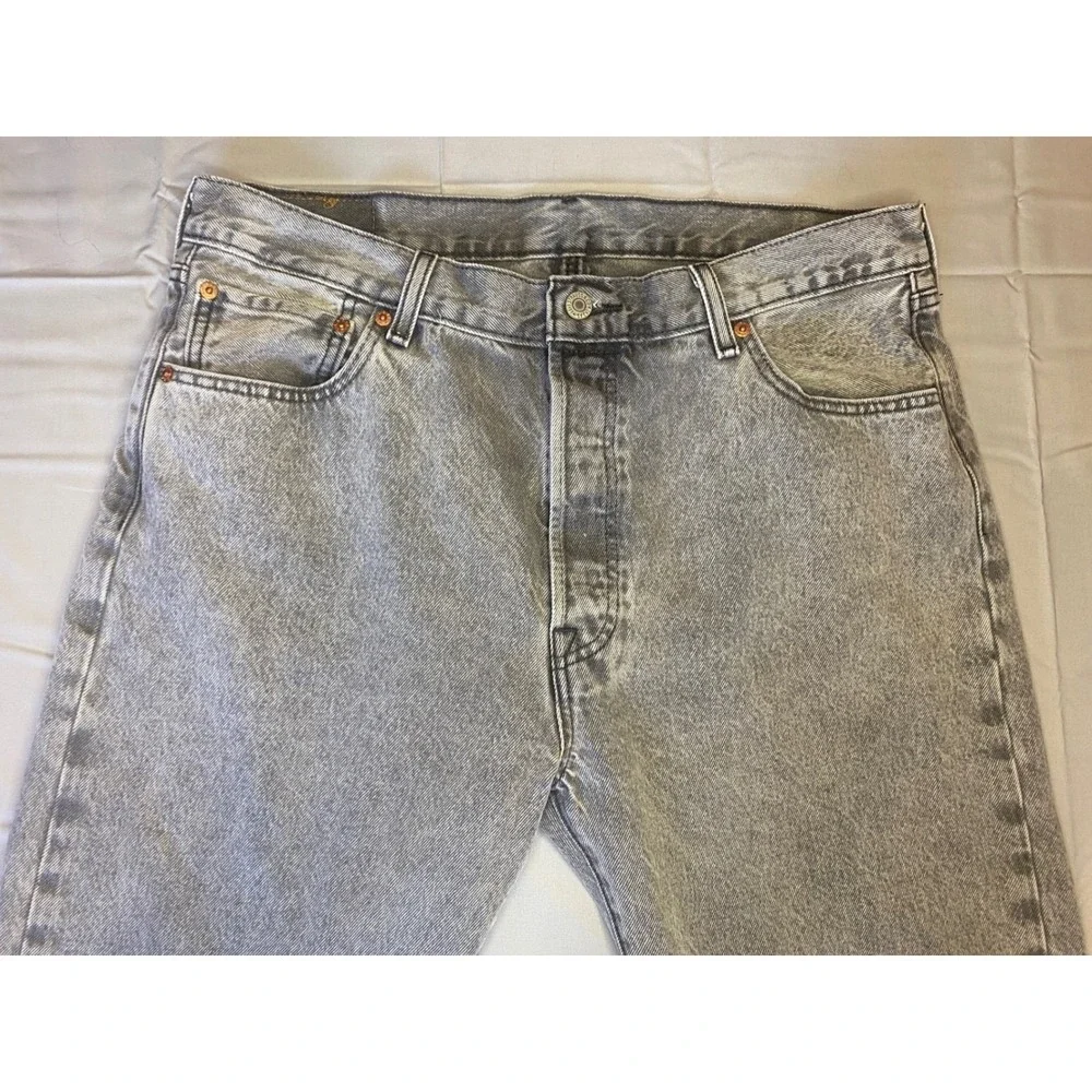 Levi's 501 Original Fit Mens 36x34 Gray‎ Acid Wash Straight Leg Jeans Button Fly